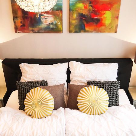 Comfort And Style In City Center With Ensuite Bathroom On Schaafenstrasse 科隆 外观 照片